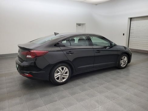 Used 2019 Hyundai Elantra Value Edition FWD image 10