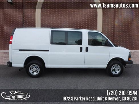 Used 2020 GMC Savana 2500 w/ Driver Convenience Package image 12