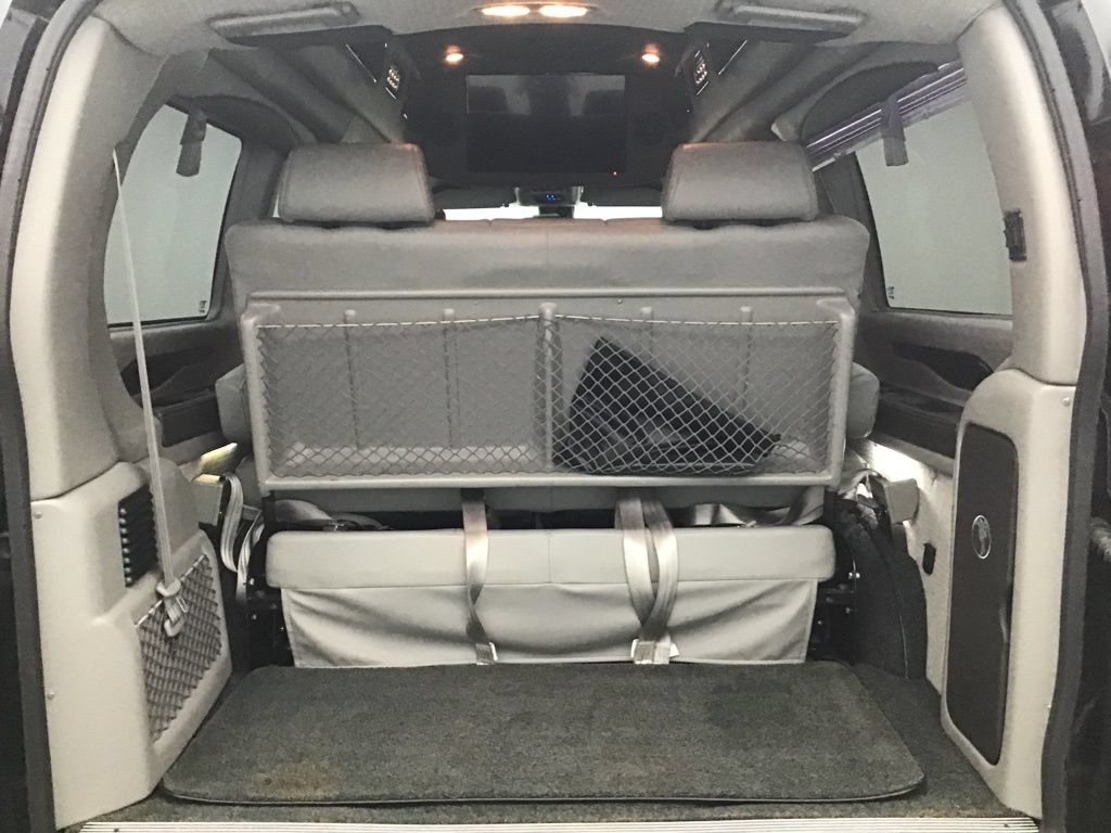 Used 2020 Chevrolet Express 2500 w/ Enhanced Convenience Package RWD image 7