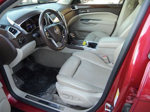 Used 2015 Cadillac SRX Performance w/ Driver Awareness Package image 2