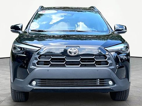 Certified 2026 Toyota Corolla Cross XLE w/ Convenience Package FWD image 4