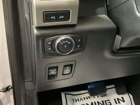 Used 2019 Ford F150 Lariat w/ Equipment Group 502A Luxury image 8