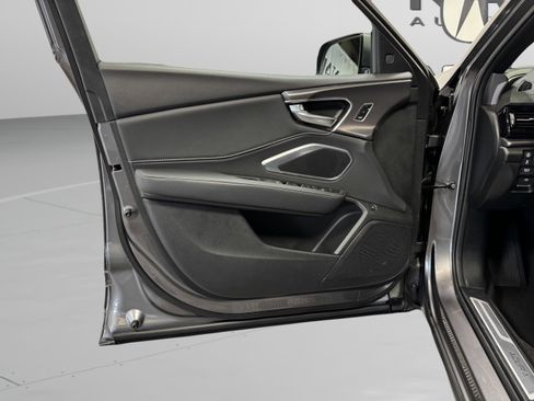 Certified 2025 Acura RDX SH-AWD image 38