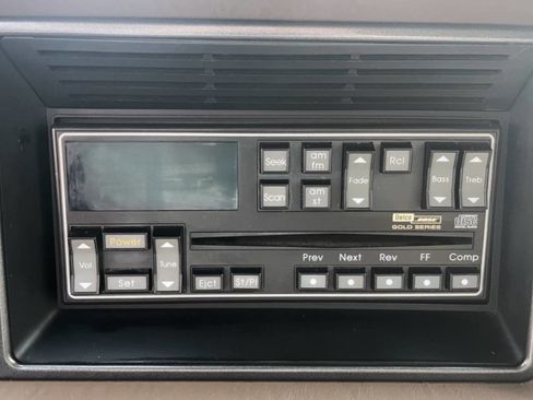 Used 1991 Cadillac Eldorado Coupe image 21