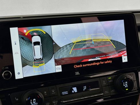 Certified 2025 Toyota Grand Highlander AWD Hybrid image 17