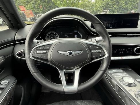 Used 2025 Genesis GV70 3.5T Sport w/ Sport Advanced Package image 20