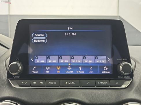 Used 2020 Nissan Sentra SV image 28