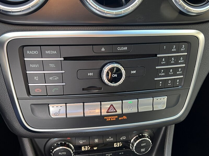 Used 2019 Mercedes-Benz CLA 250 4MATIC w/ Premium Package image 33