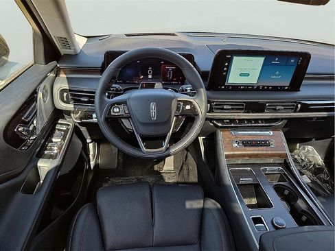 New 2025 Lincoln Aviator Reserve w/ Equipment Group 201A image 11