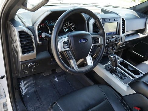 Used 2020 Ford F150 Lariat AWD/4WD image 12