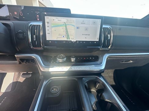 New 2026 Ford Expedition Max Platinum w/ Stealth Appearance Package AWD/4WD image 18