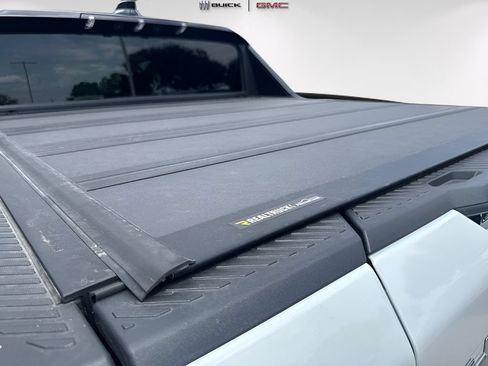 New 2026 GMC Hummer EV 4x4 Crew Cab image 26