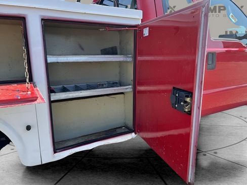 Used 2011 Ford F250 XL w/ XL Value Pkg image 56