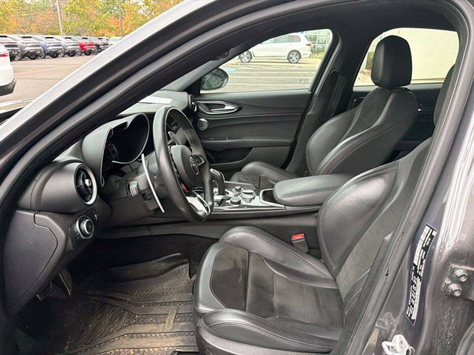 Used 2020 Alfa Romeo Giulia Quadrifoglio RWD image 13