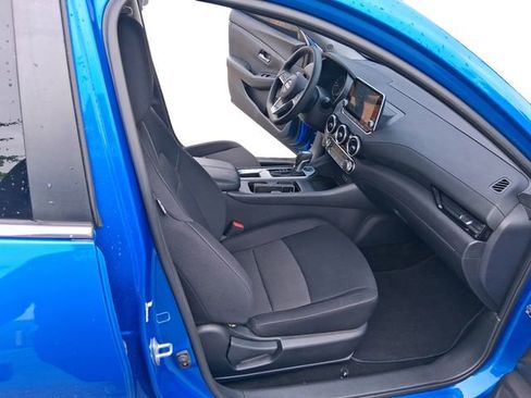 Used 2023 Nissan Sentra SV FWD image 17