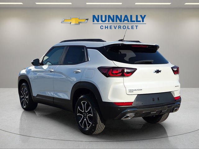 New 2026 Chevrolet TrailBlazer ACTIV w/ Driver Confidence Package AWD/4WD image 3