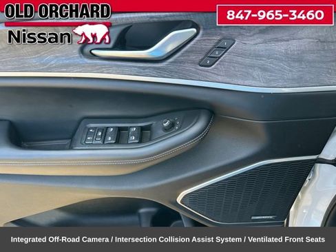 Used 2022 Jeep Grand Cherokee Limited 4xe w/ Luxury Tech Group II AWD/4WD image 10