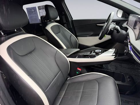 Used 2023 Kia EV6 GT-Line image 19