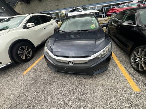 Used 2016 Honda Civic EX image 7
