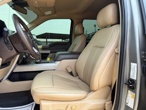 Used 2020 Ford F150 Lariat w/ Equipment Group 502A Luxury AWD/4WD image 12