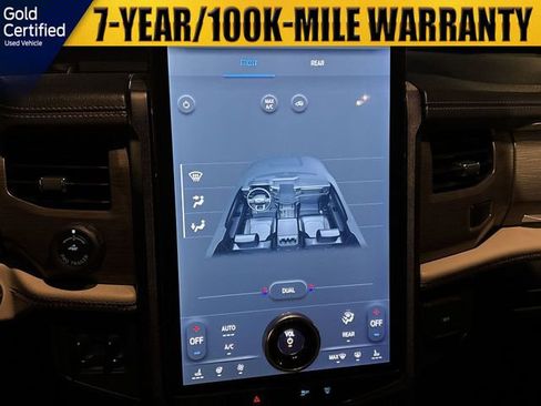 Used 2022 Ford Expedition Max Limited image 28