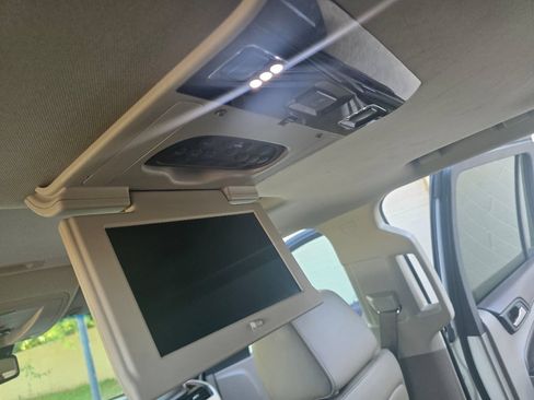 Used 2015 Chevrolet Tahoe LTZ RWD image 20