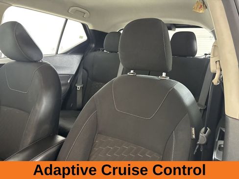 Used 2023 Nissan Kicks SV image 10