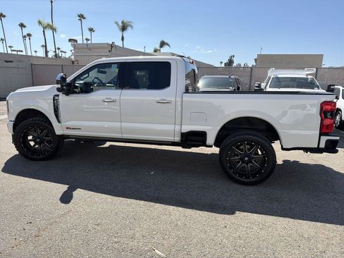 Used 2023 Ford F350 Platinum AWD/4WD image 8