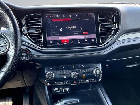Used 2022 Dodge Durango GT image 9