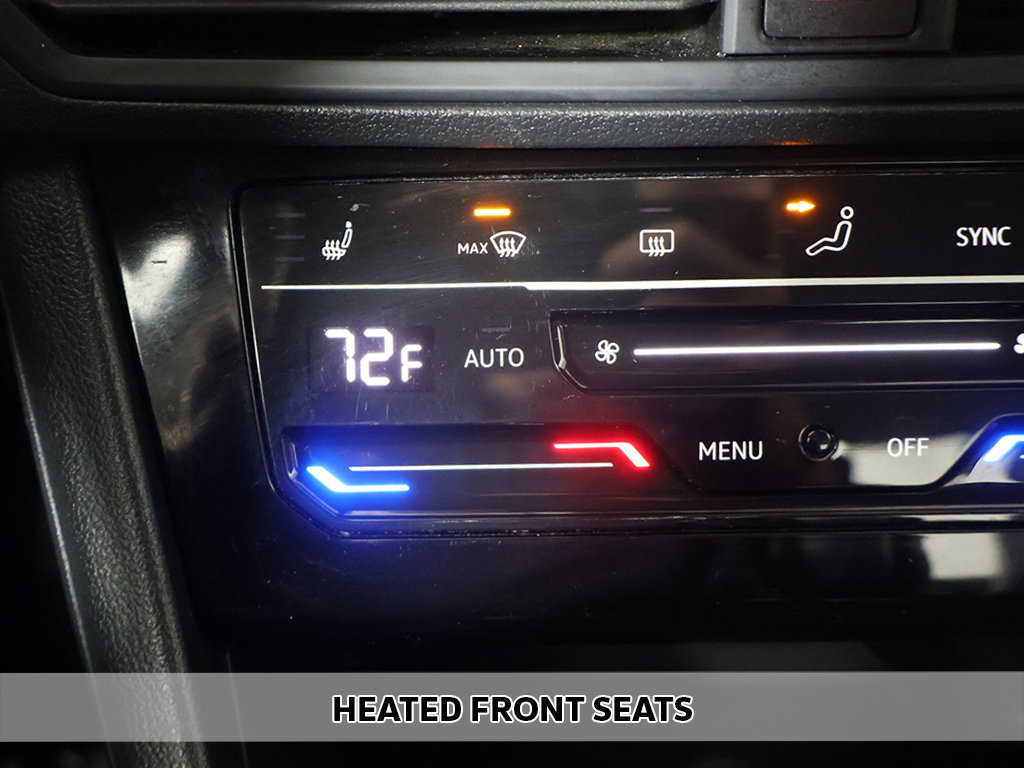 Used 2025 Volkswagen Jetta SE FWD image 6