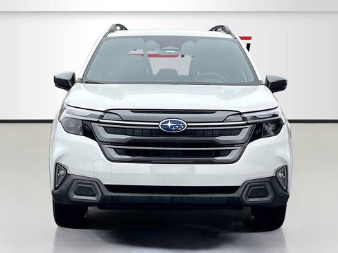 Used 2025 Subaru Forester Limited w/ Popular Package #2 AWD/4WD image 2