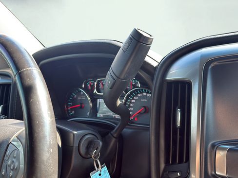 Used 2018 Chevrolet Silverado 1500 LTZ Z71 w/ Redline Edition AWD/4WD image 31