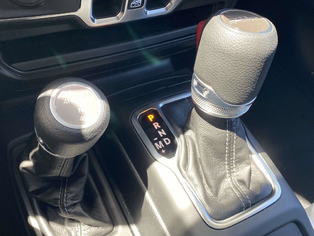 New 2026 Jeep Gladiator Sport AWD/4WD image 22