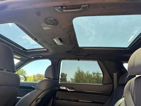 New 2025 Hyundai Palisade Calligraphy image 13