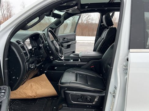 Used 2024 RAM 1500 Limited image 15