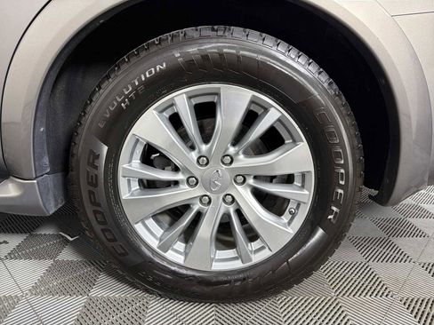 Used 2017 INFINITI QX80 4WD w/ Driver Assistance Package image 19