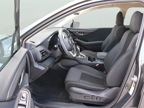 Used 2023 Subaru Outback Premium image 14