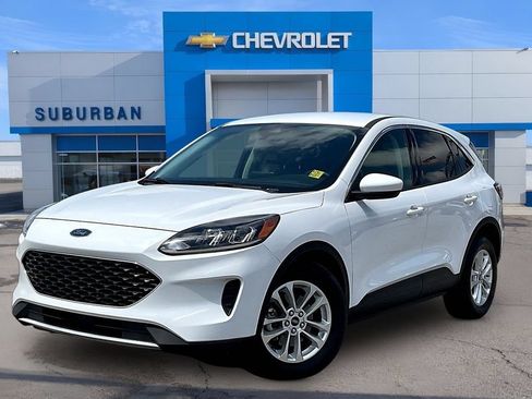Used 2021 Ford Escape SE FWD image 1