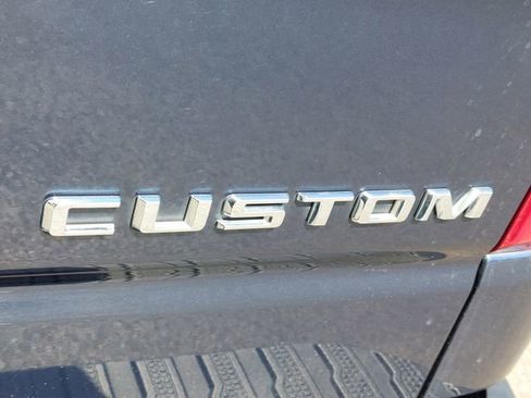 Used 2022 Chevrolet Silverado 1500 Custom AWD/4WD image 37