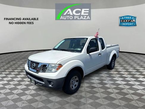Used 2017 Nissan Frontier S RWD image 2