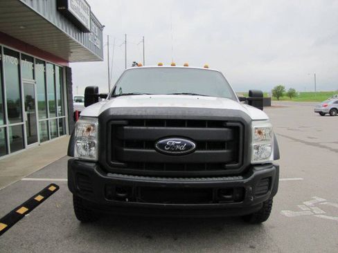 Used 2012 Ford F550 2WD Crew Cab Super Duty w/ Payload Upgrade Pkg image 12