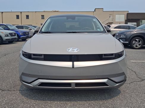 Certified 2023 Hyundai Ioniq 5 Limited AWD/4WD image 2