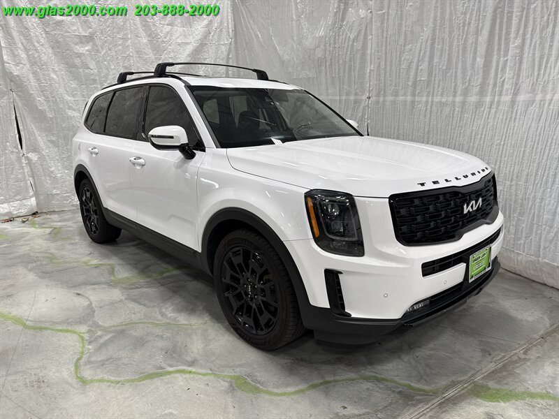 Used 2022 Kia Telluride SX w/ SX Prestige Package AWD/4WD image 2