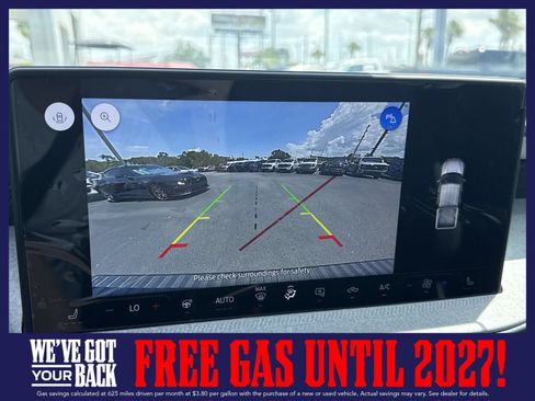 New 2026 Ford Maverick XLT w/ XLT Luxury Package FWD image 9