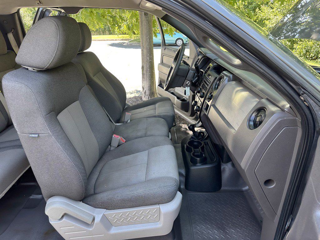 Used 2010 Ford F150 STX AWD/4WD image 25