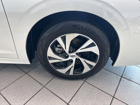 Used 2025 Subaru Legacy Premium AWD/4WD image 24