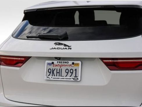 Used 2024 Jaguar F-PACE R-Dynamic S image 8
