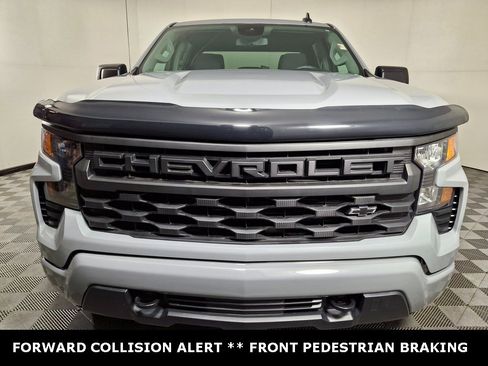 Used 2024 Chevrolet Silverado 1500 Custom image 8