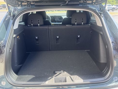 New 2026 Chevrolet Trax LS w/ LS Convenience Package FWD image 7