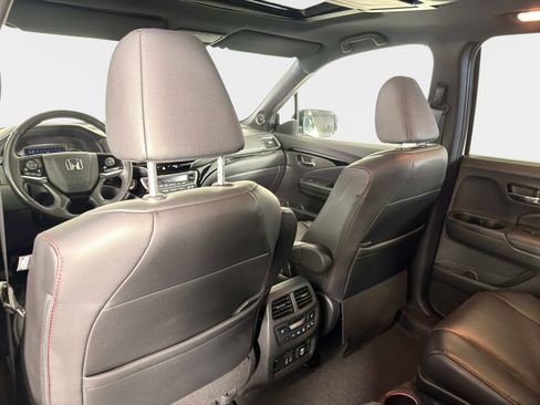 Used 2021 Honda Pilot Elite image 34